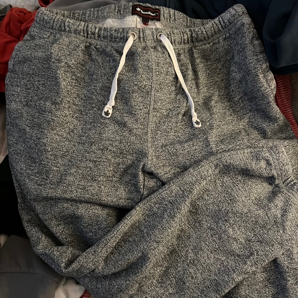 Womens large canadiana sweat pants